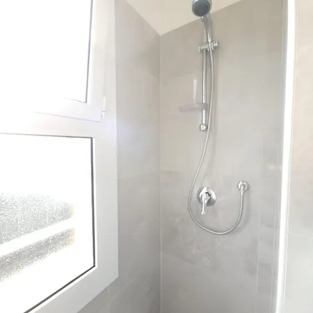 Casa Vezza Санремо