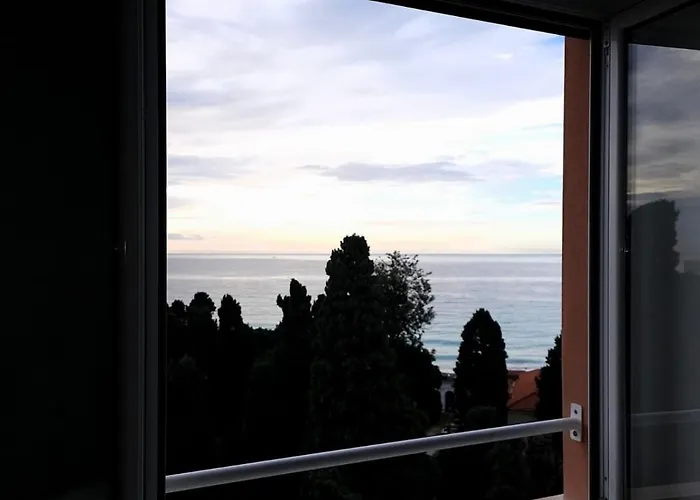 Casa Vezza * Sanremo